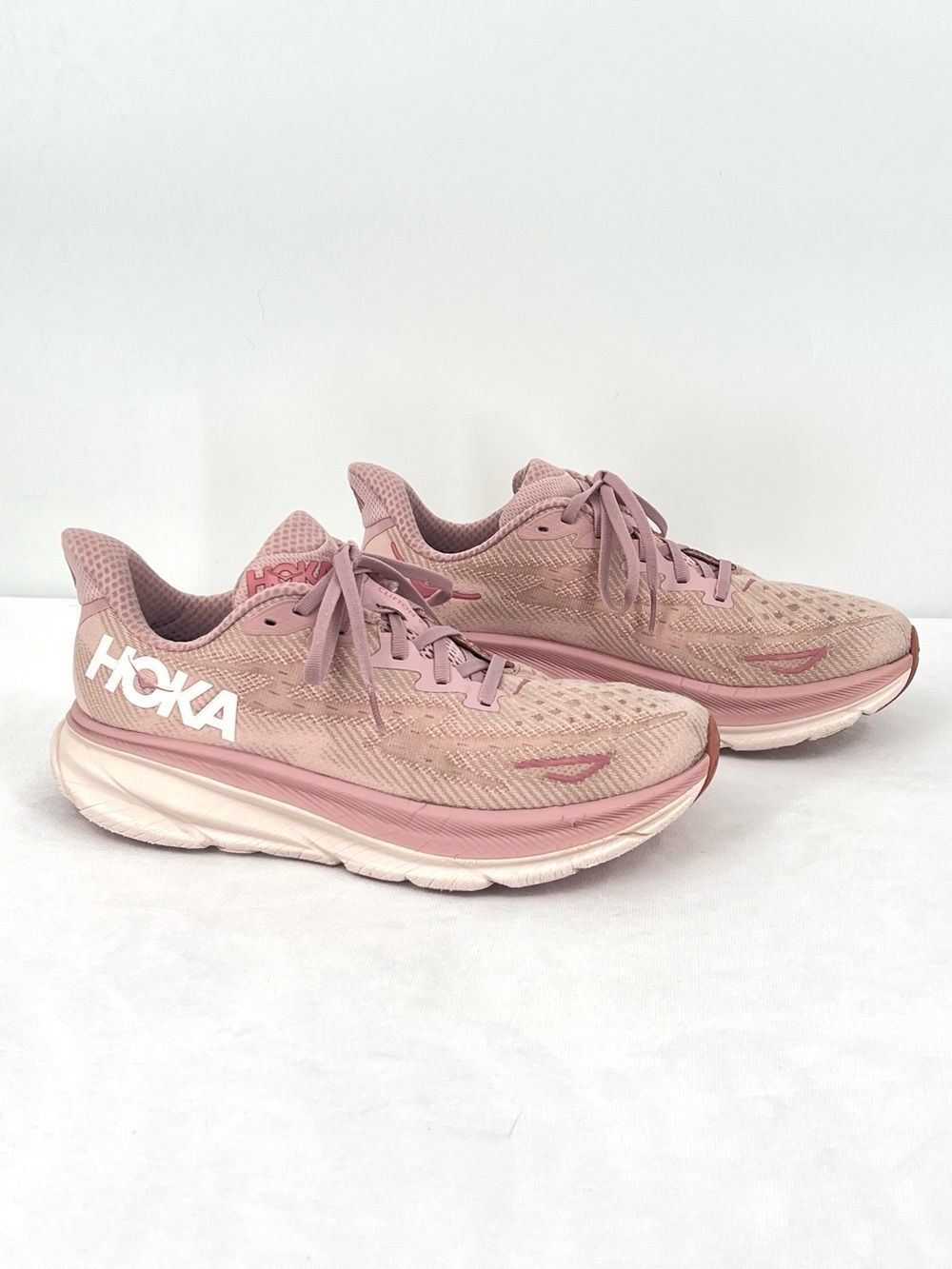 HOKA Clifton 9 Pale Mauve Peach Whip Running Shoes Women’s 9.5 B